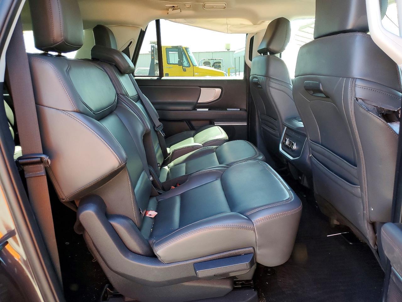 2025 FORD Expedition