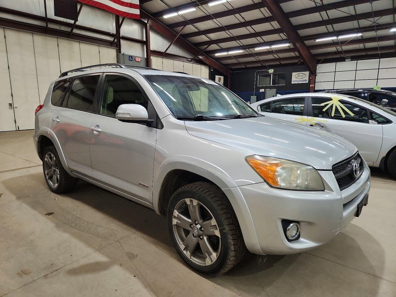 2012 TOYOTA RAV4