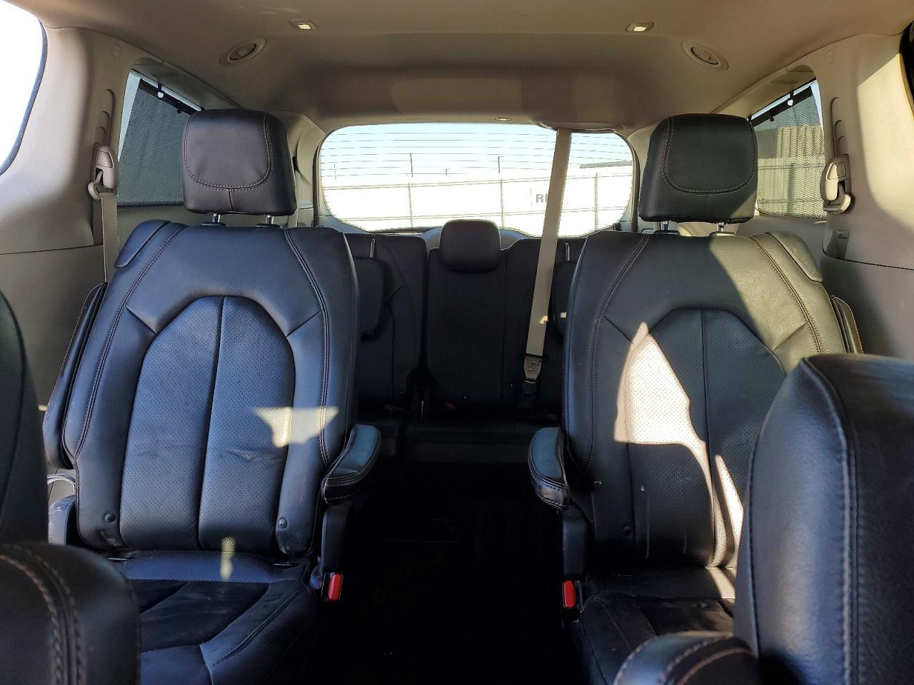 2020 CHRYSLER Pacifica