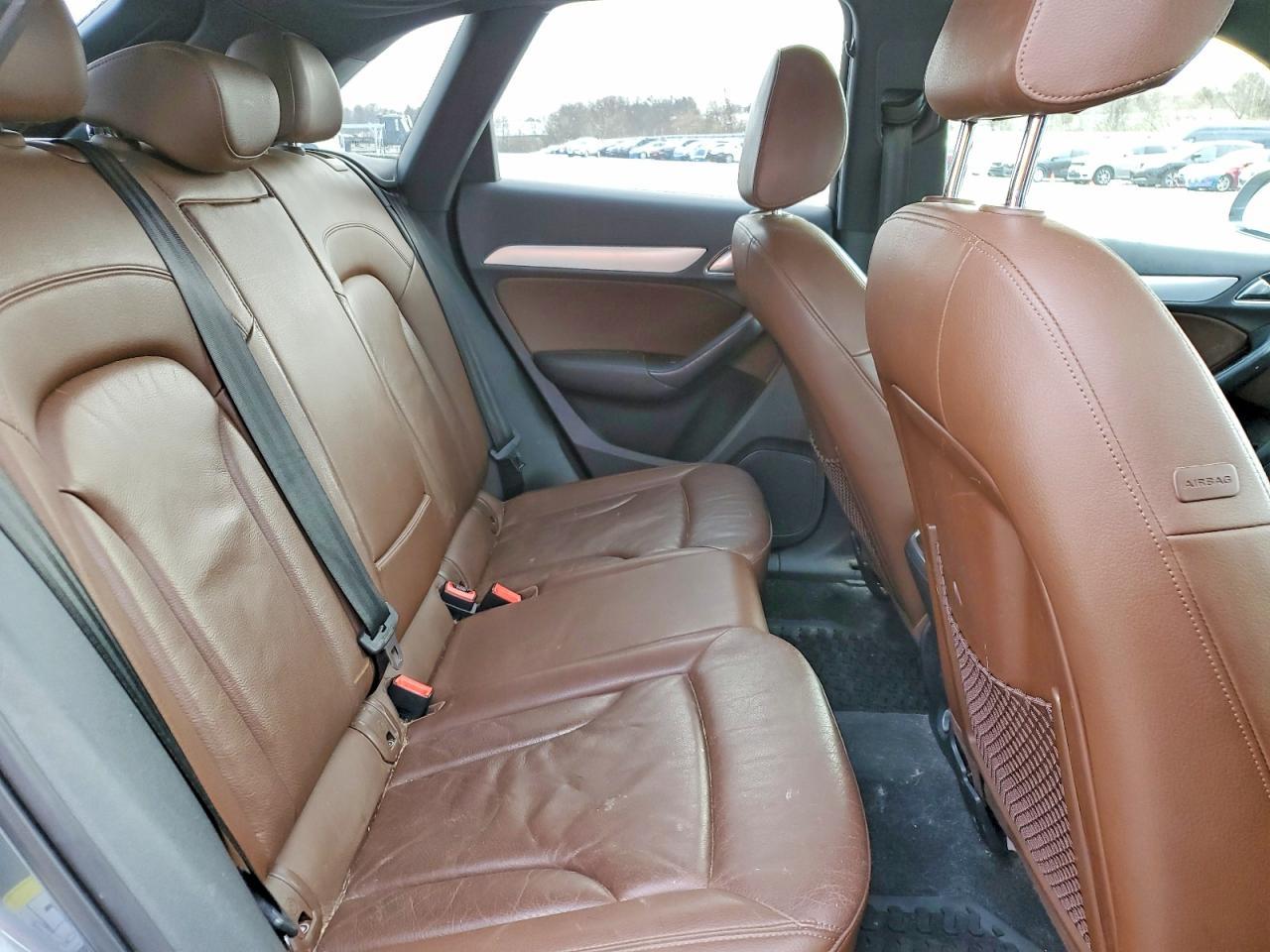 2015 AUDI Q3