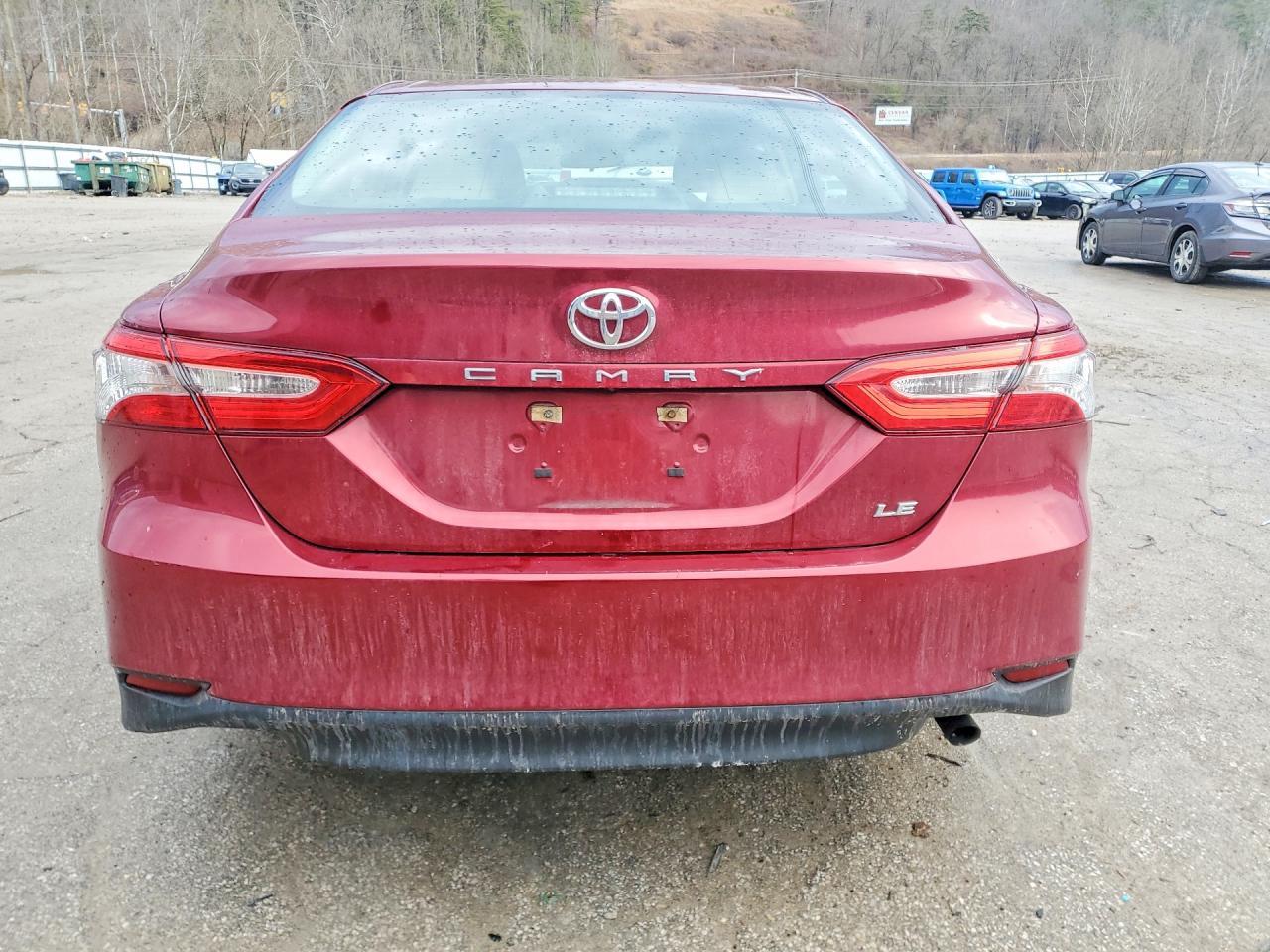 2018 TOYOTA CAMRY
