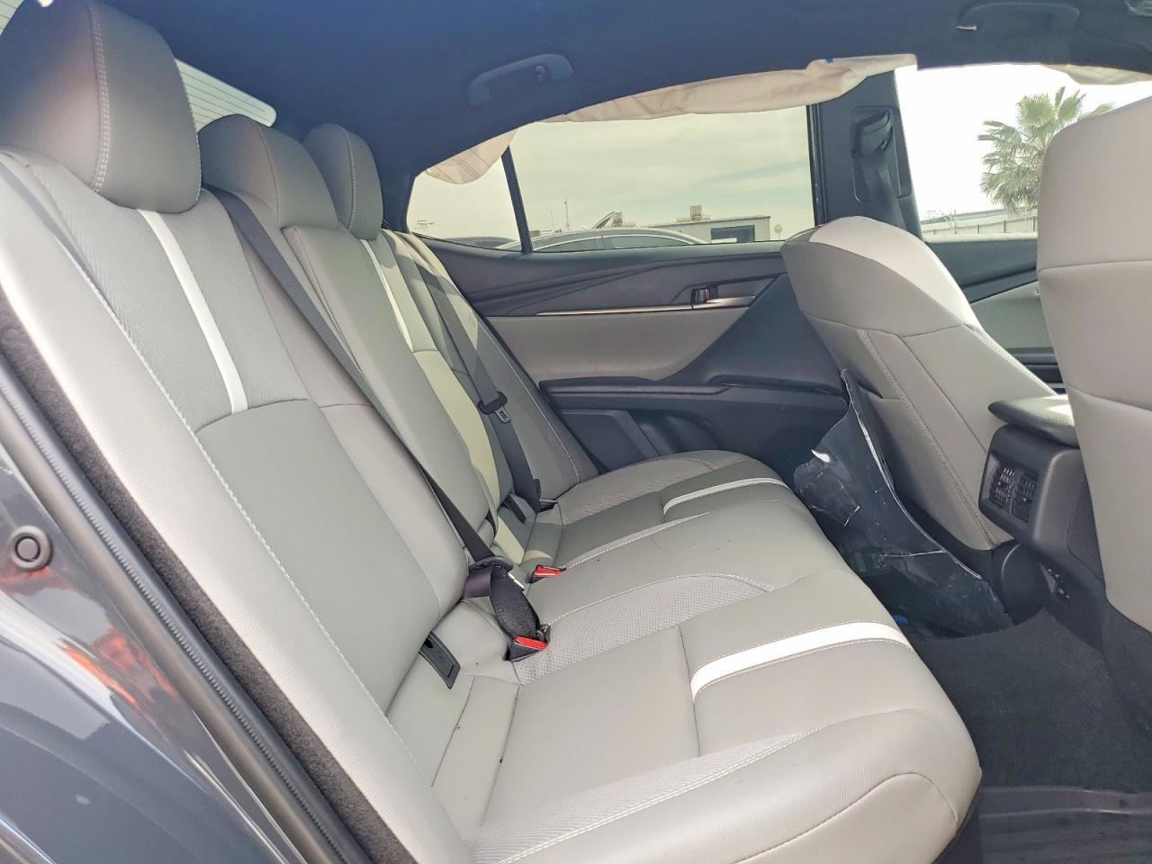 2026 TOYOTA CAMRY