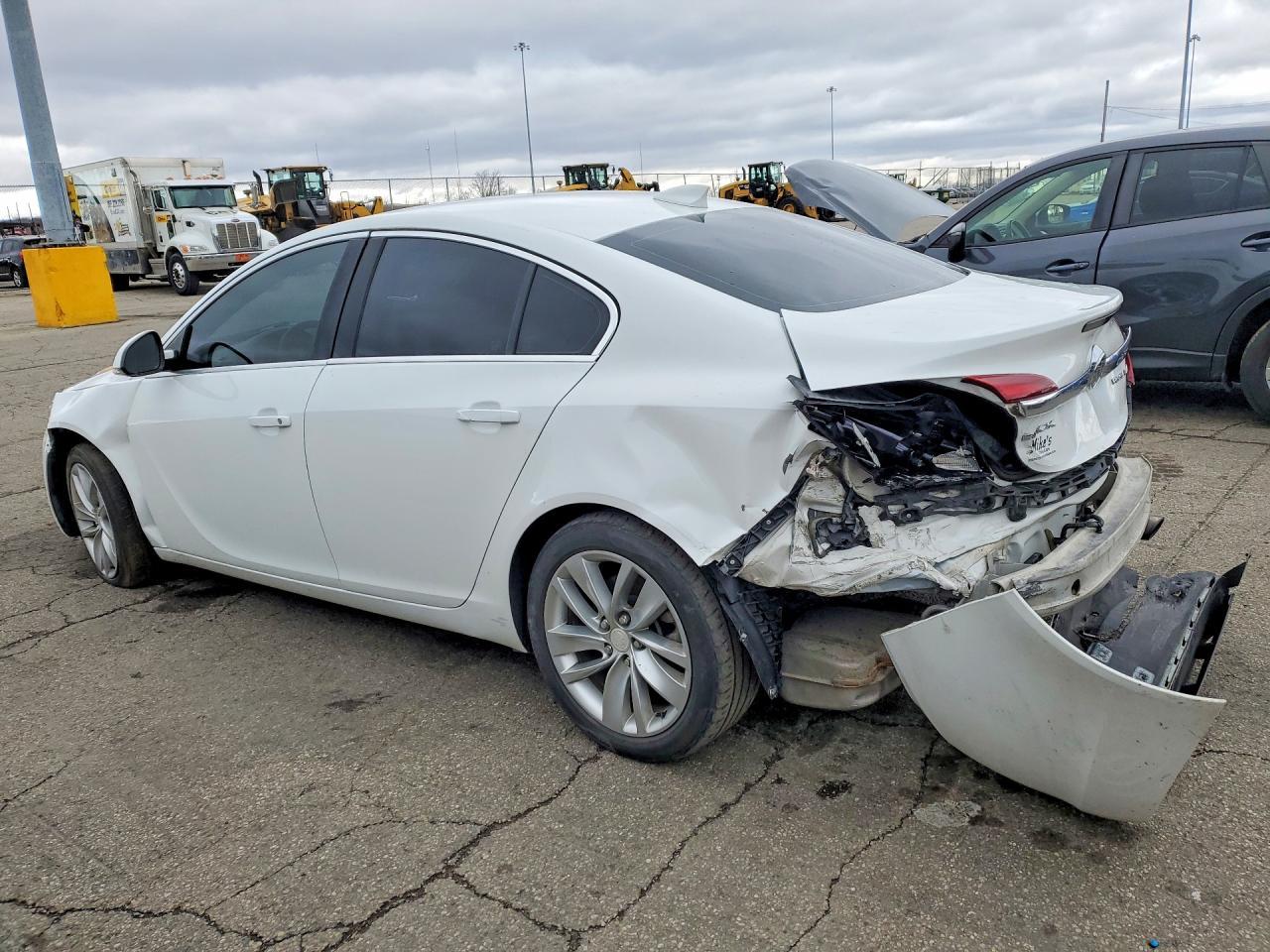 2015 BUICK Regal
