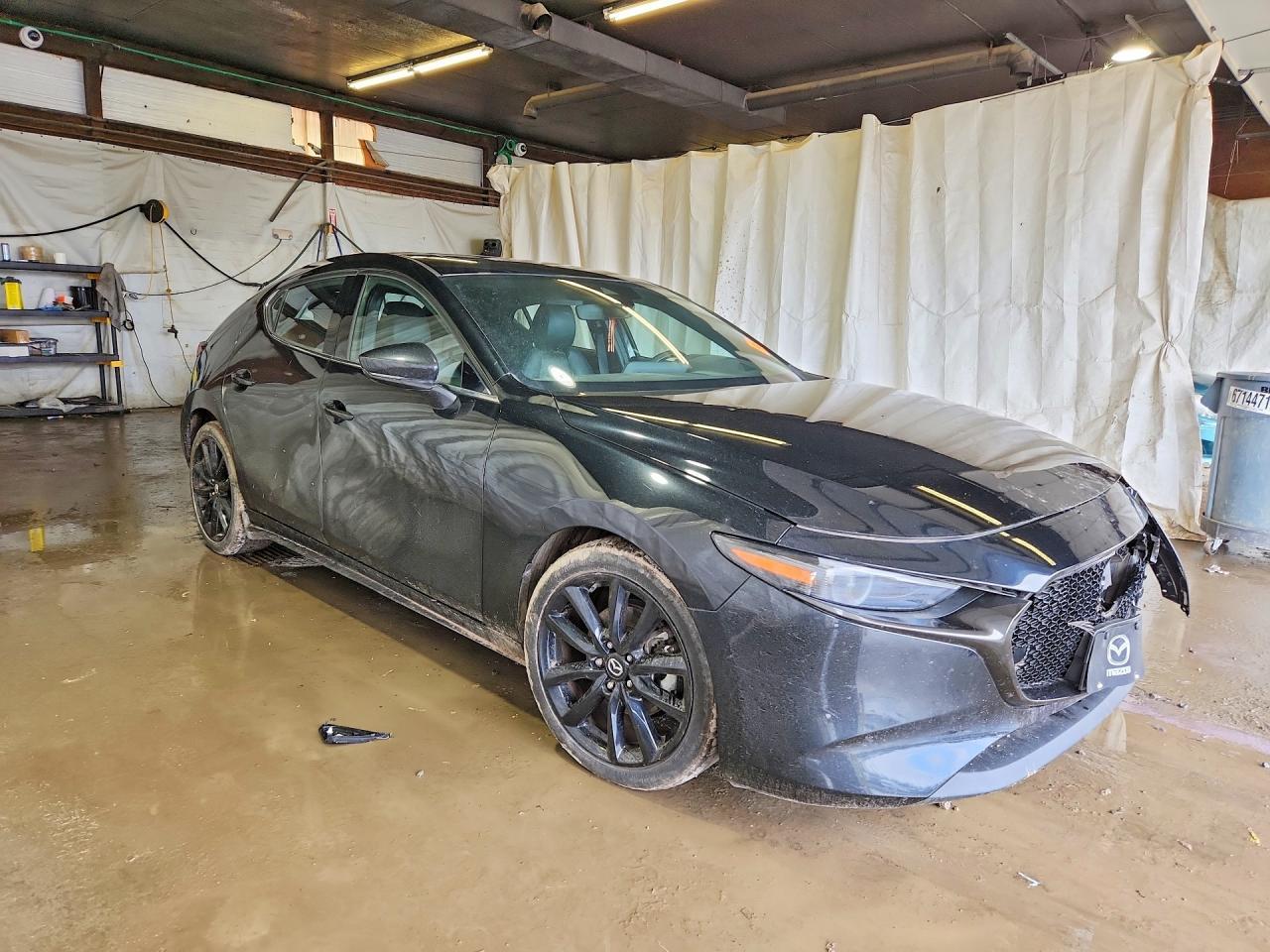 2019 MAZDA 3