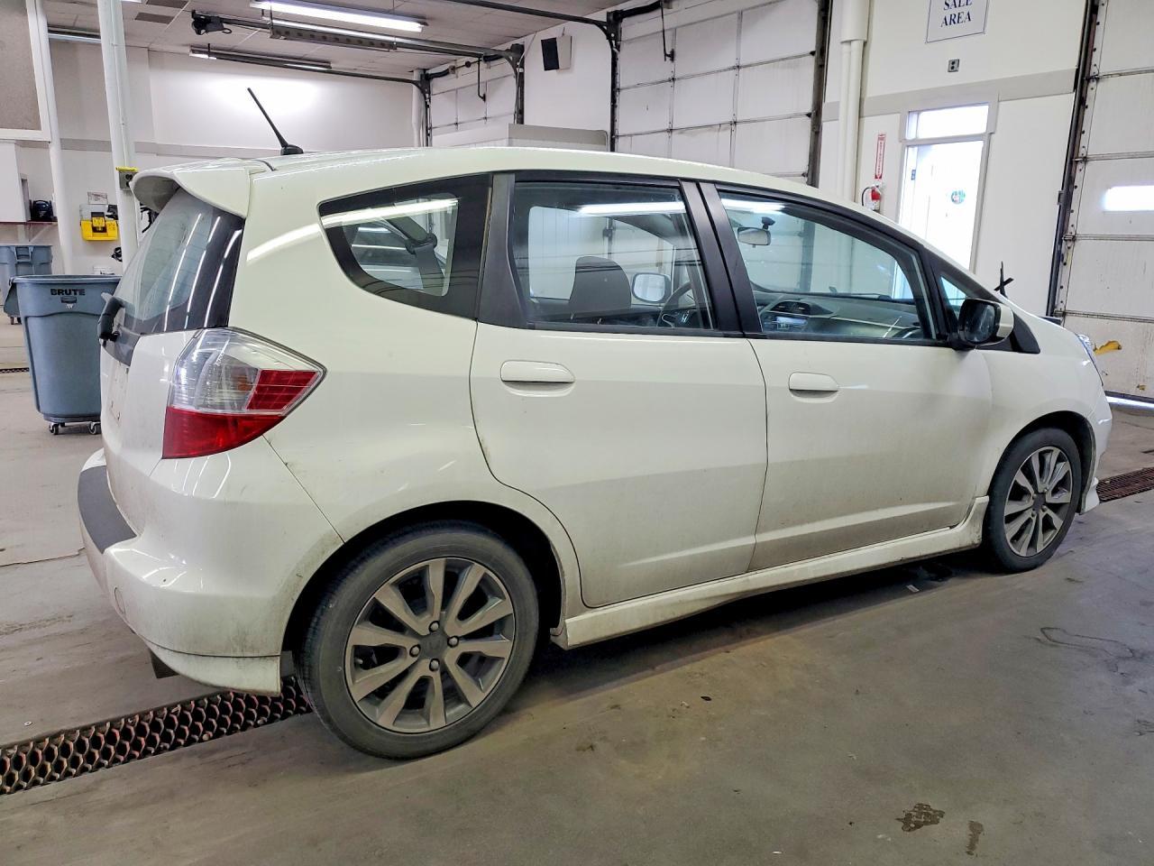 2013 HONDA FIT