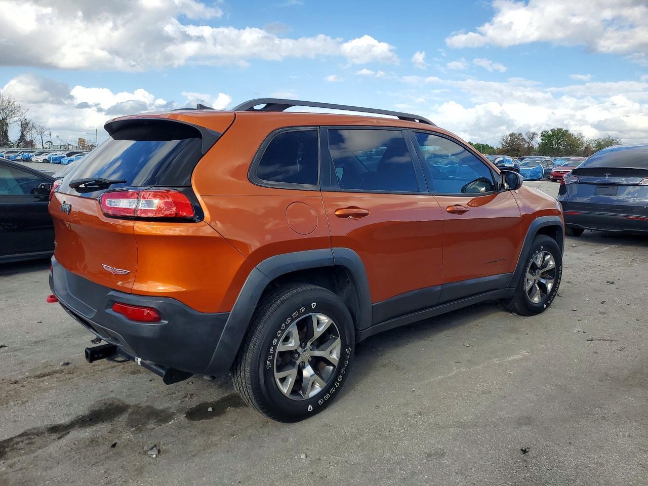2015 JEEP CHEROKEE