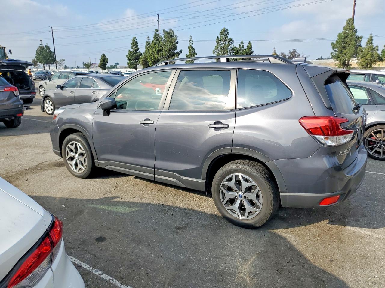 2020 SUBARU FORESTER