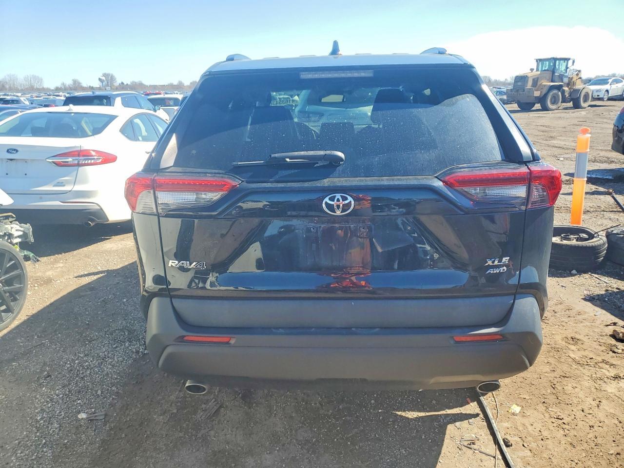2019 TOYOTA RAV4
