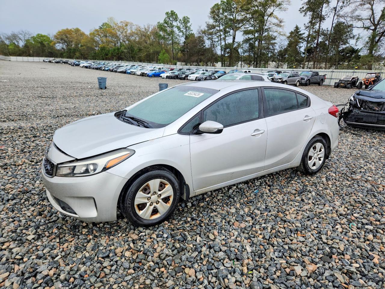 2017 KIA FORTE