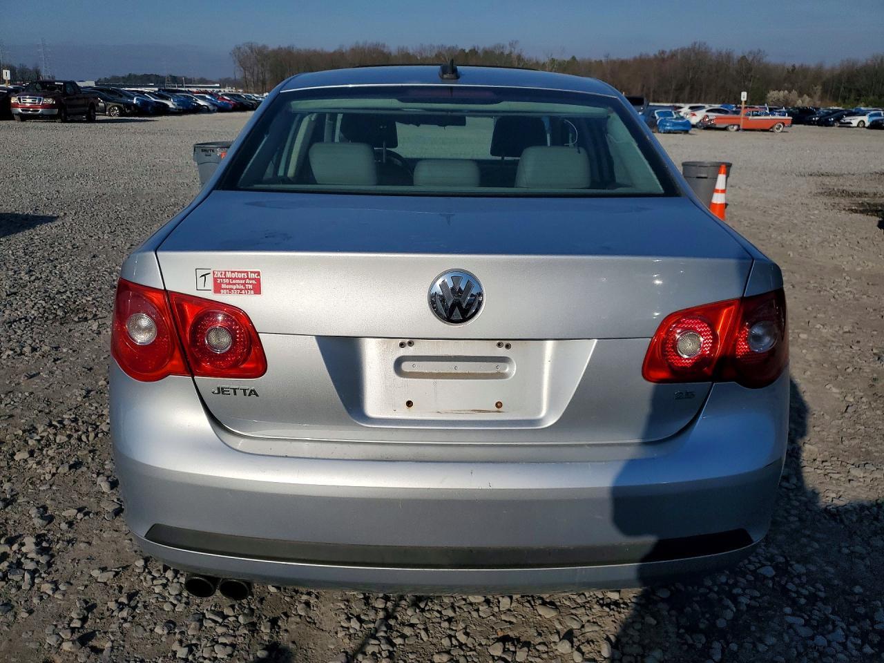 2005 VOLKSWAGEN JETTA