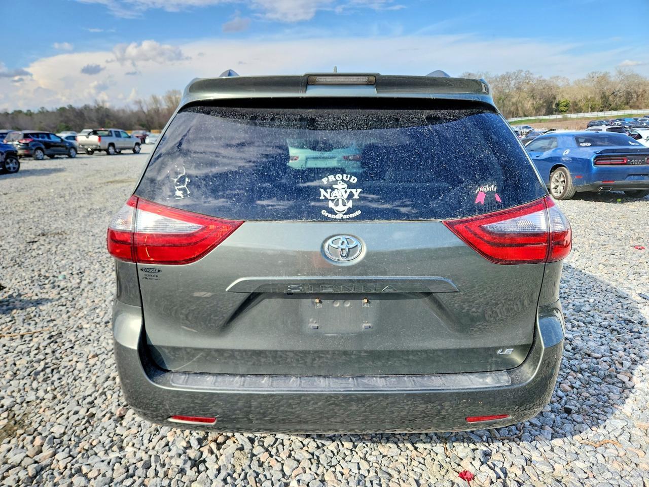 2020 TOYOTA SIENNA
