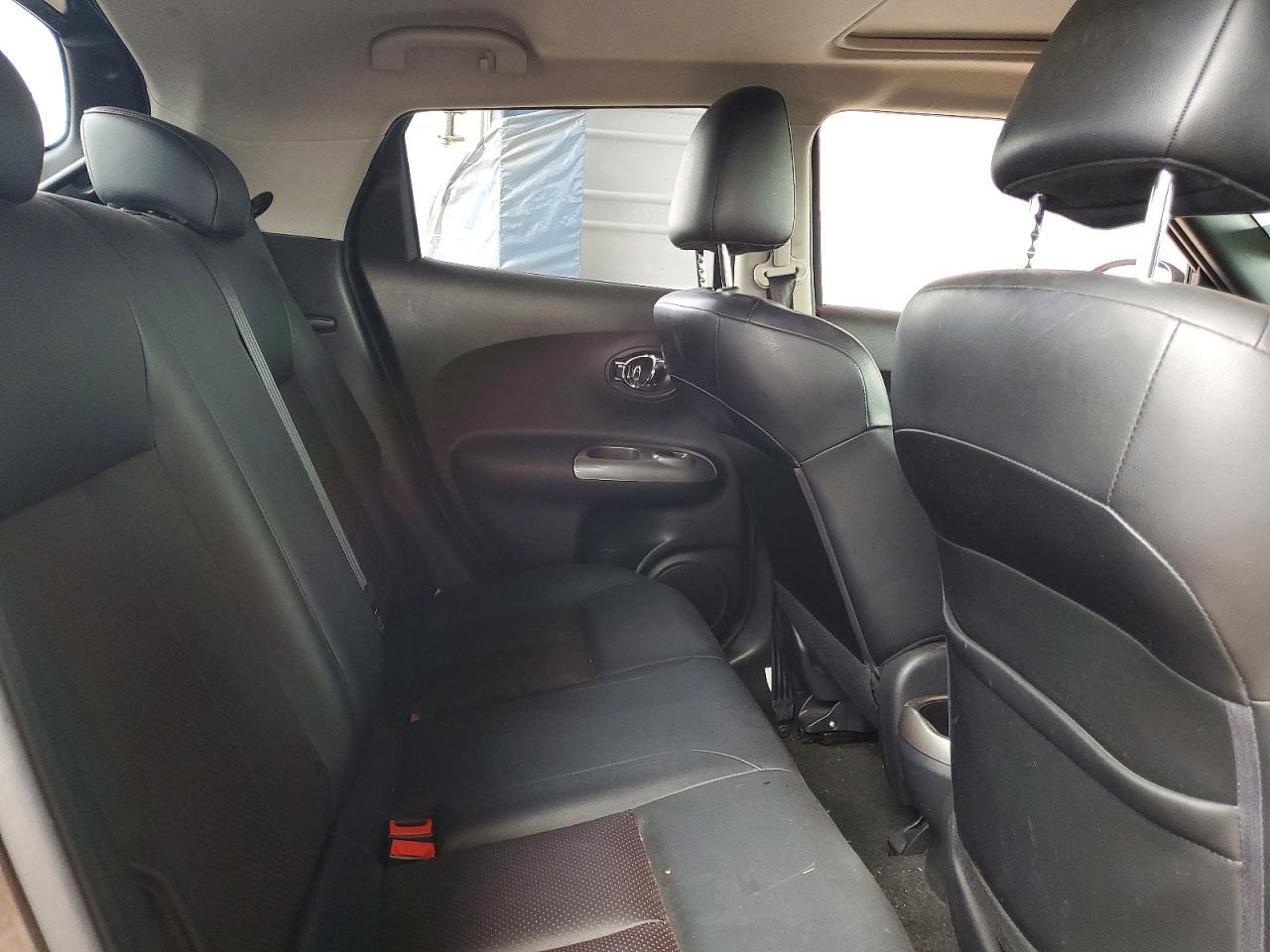 2012 NISSAN Juke