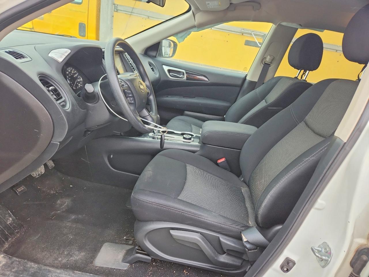 2017 NISSAN PATHFINDER