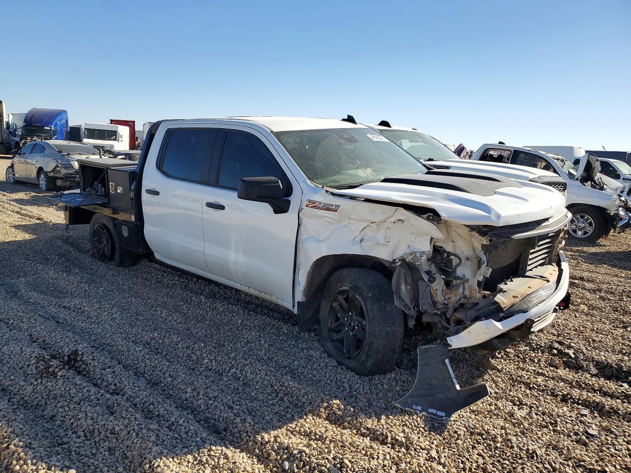 2023 CHEVROLET Silverado