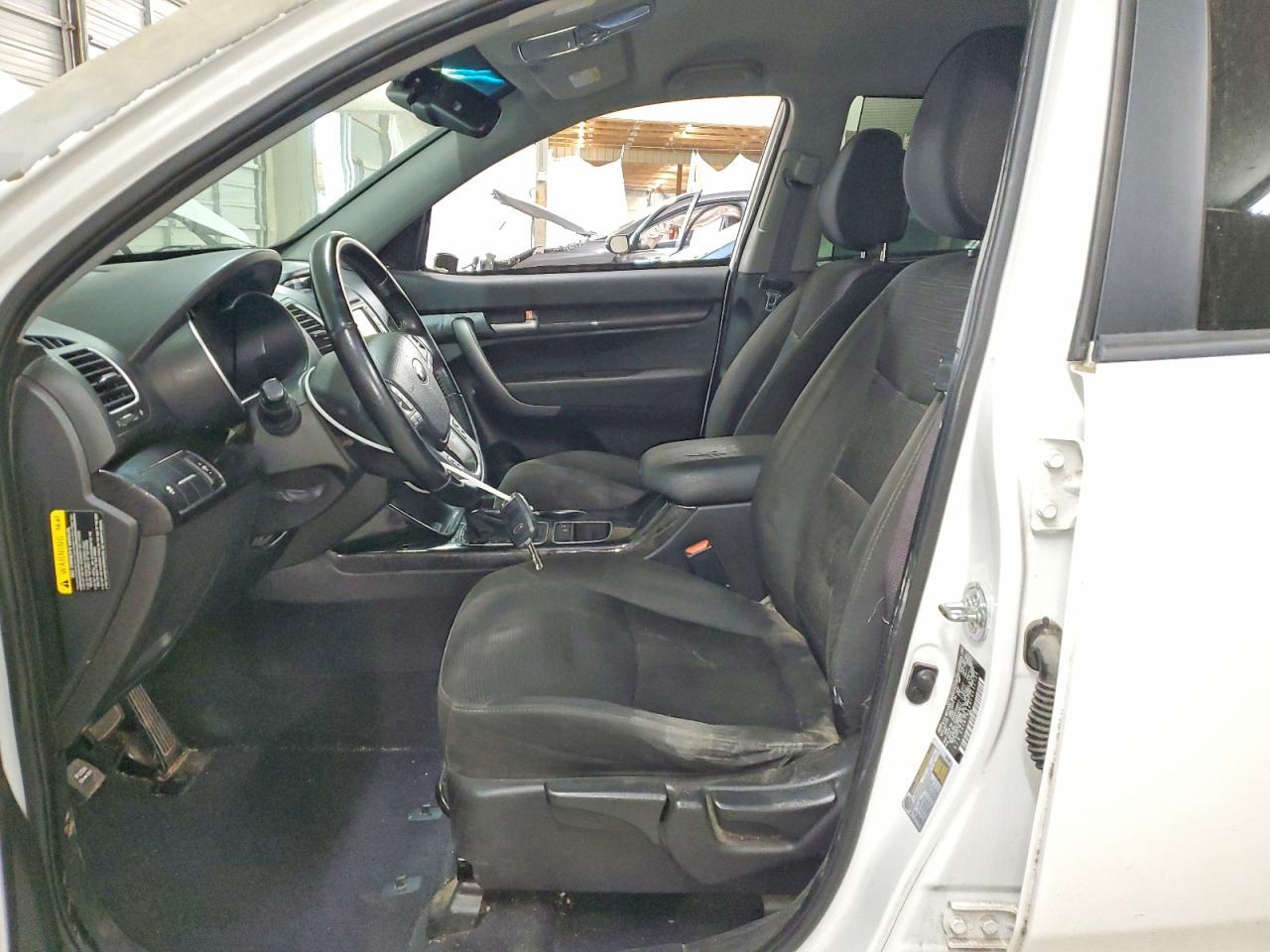 2015 KIA SORENTO