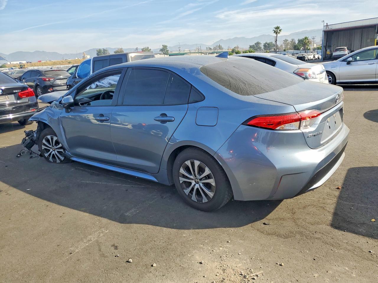 2022 TOYOTA COROLLA