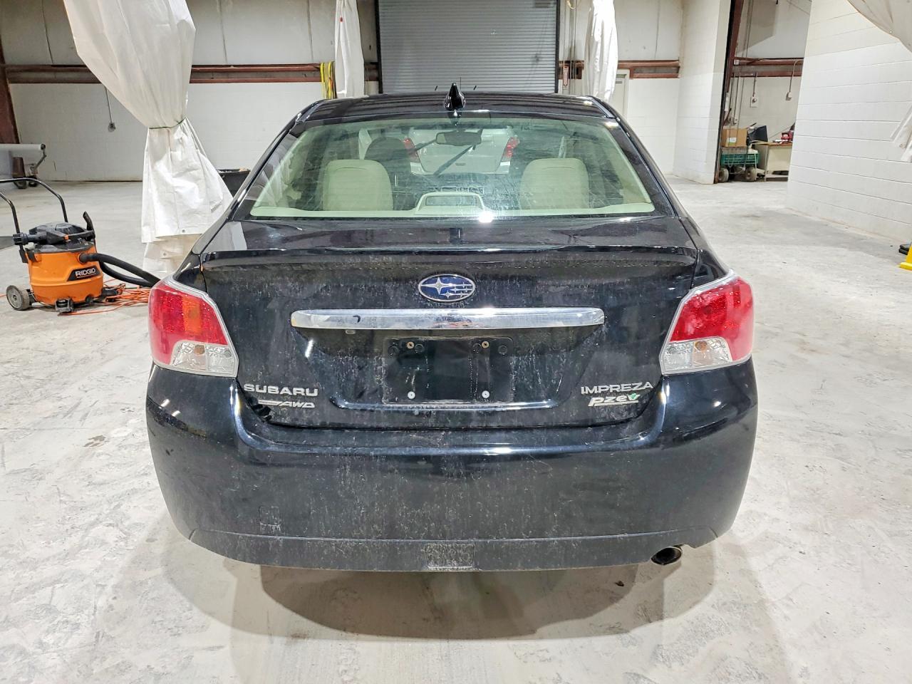 2016 SUBARU IMPREZA