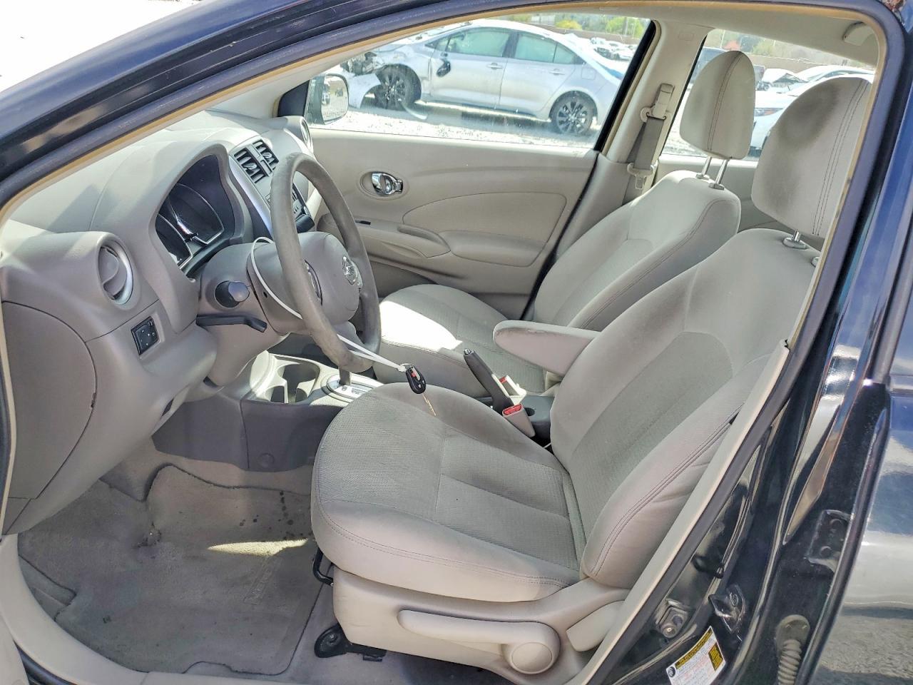 2014 NISSAN VERSA