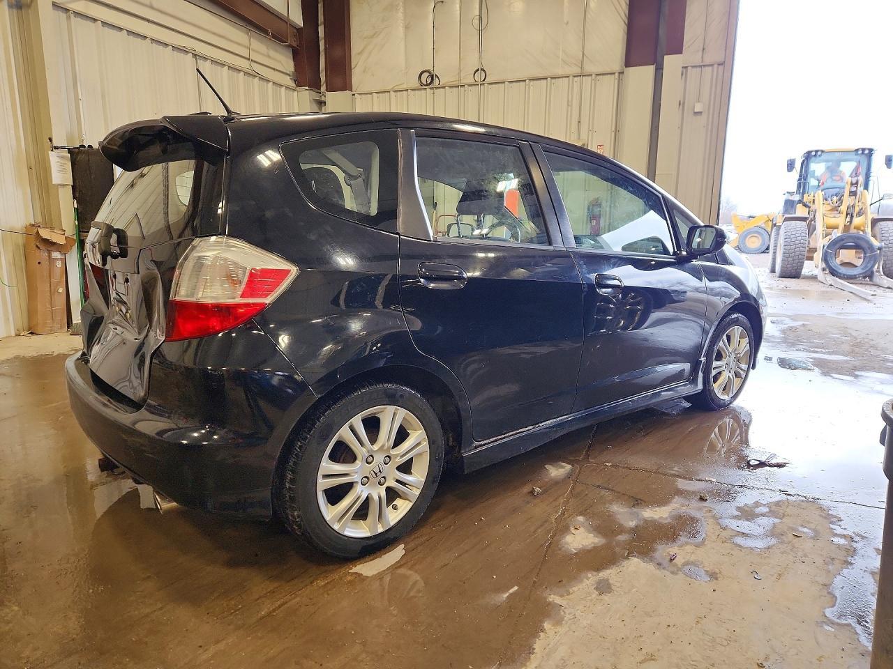 2011 HONDA FIT