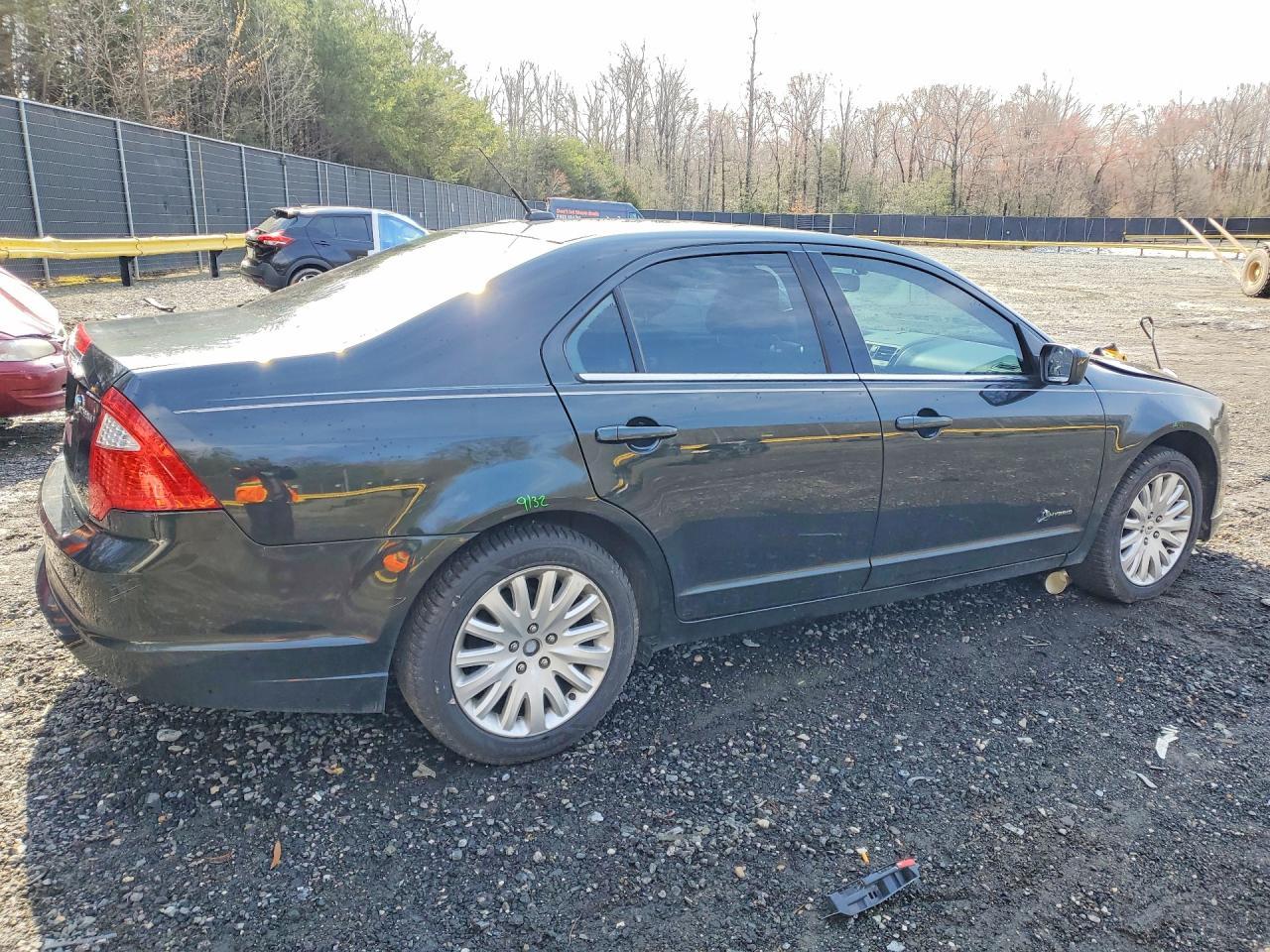 2010 FORD FUSION