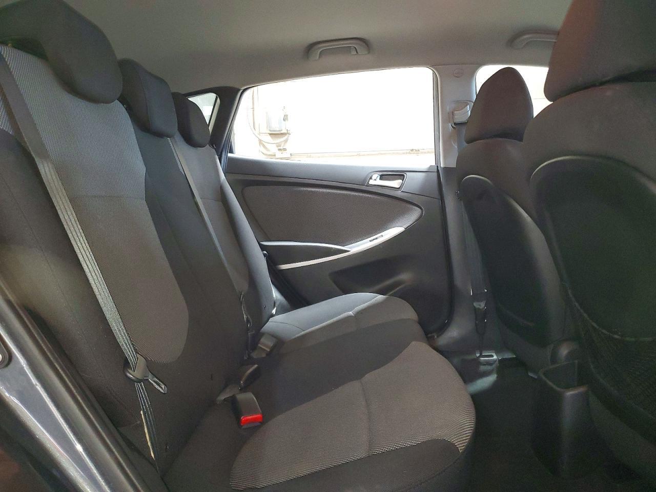 2012 HYUNDAI ACCENT