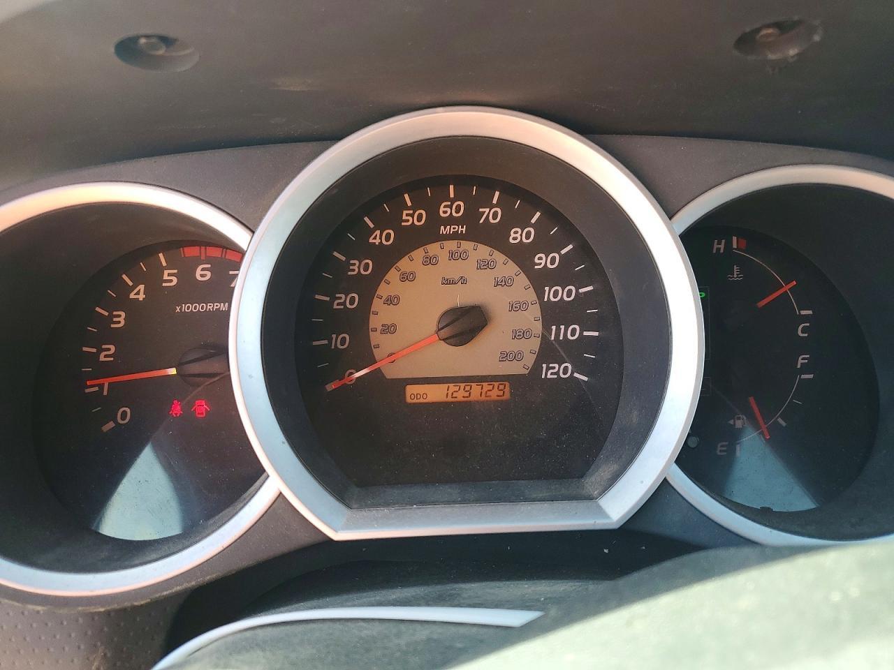 2005 TOYOTA TACOMA