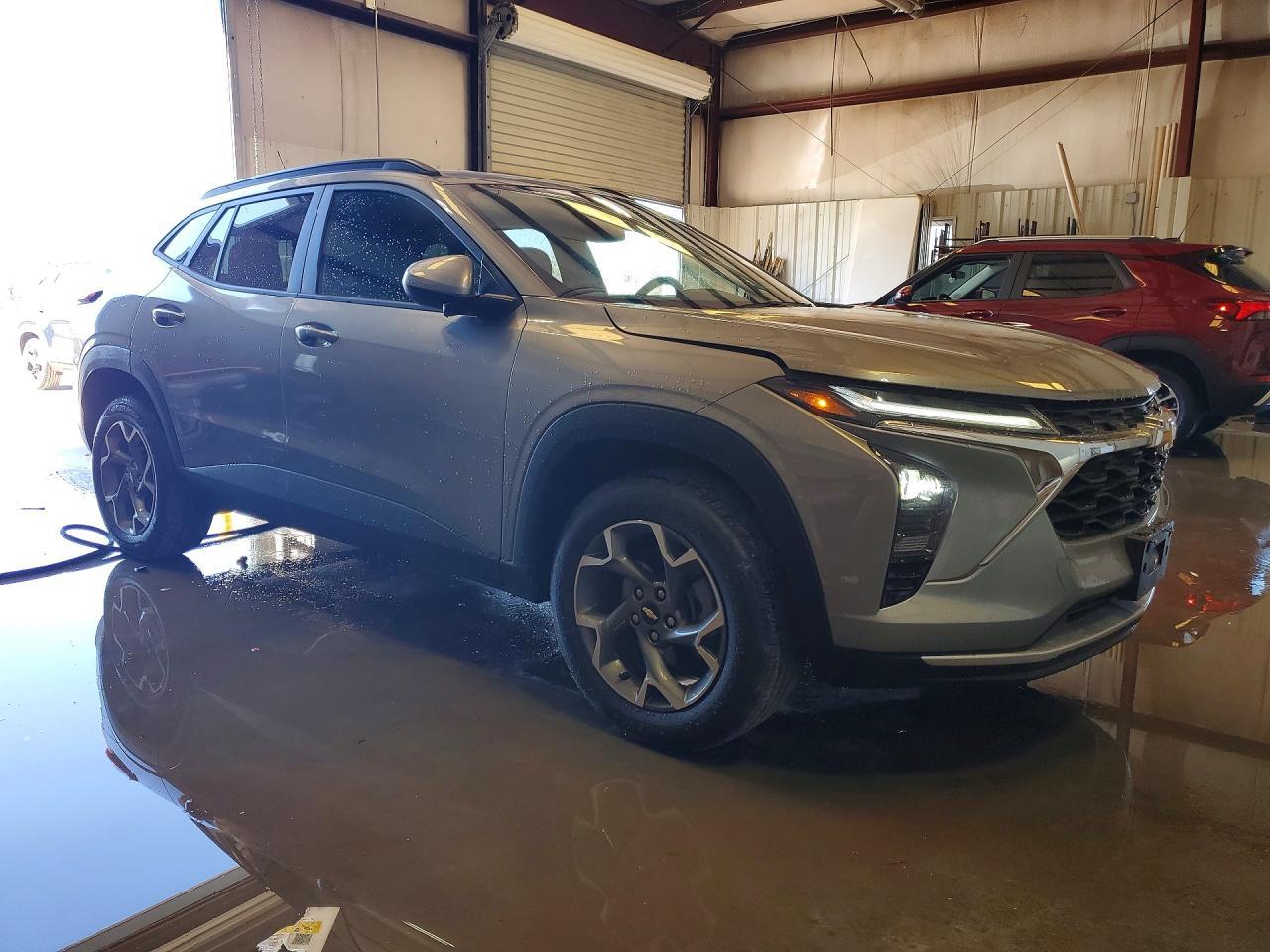 2025 CHEVROLET TRAX