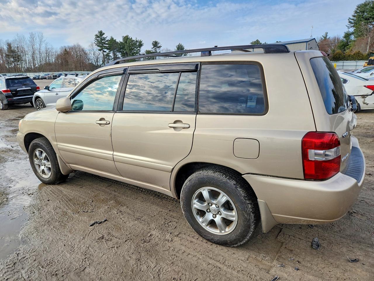 2005 TOYOTA HIGHLANDER