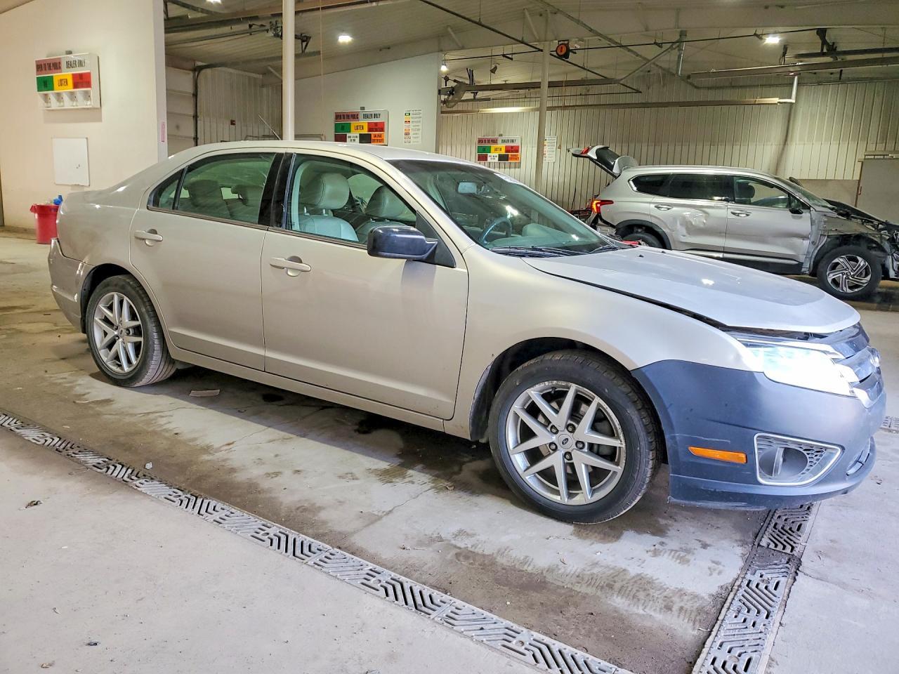 2010 FORD FUSION