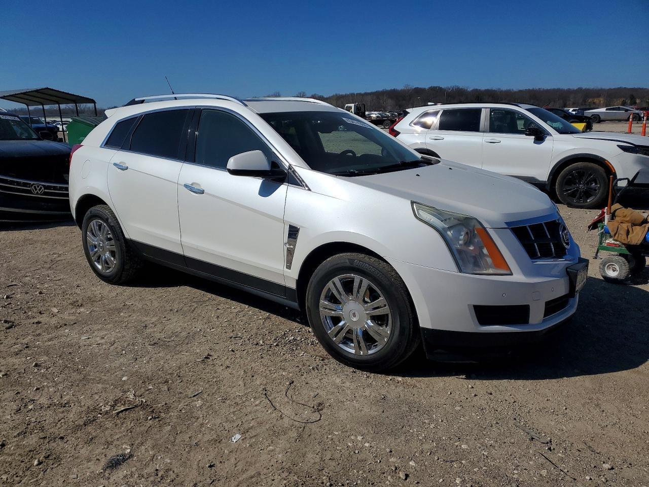 2010 CADILLAC SRX