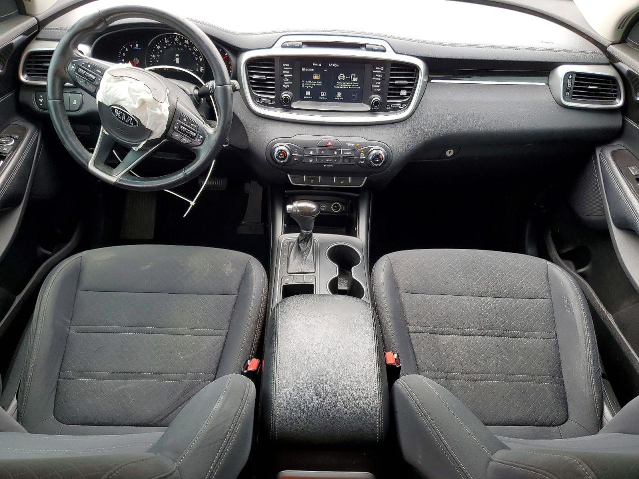 2017 KIA SORENTO