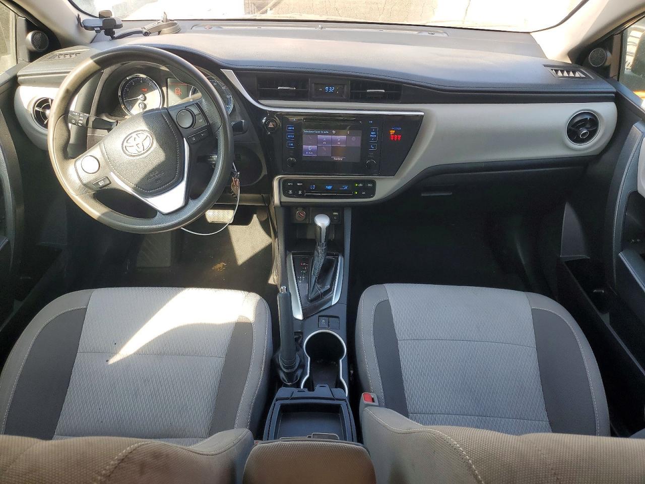 2019 TOYOTA COROLLA