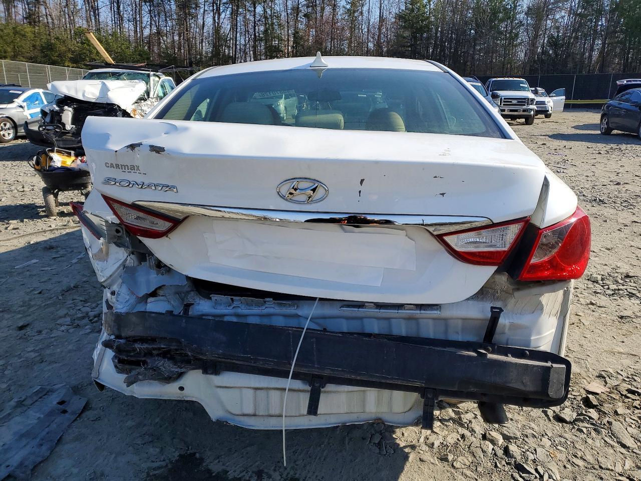 2013 HYUNDAI SONATA