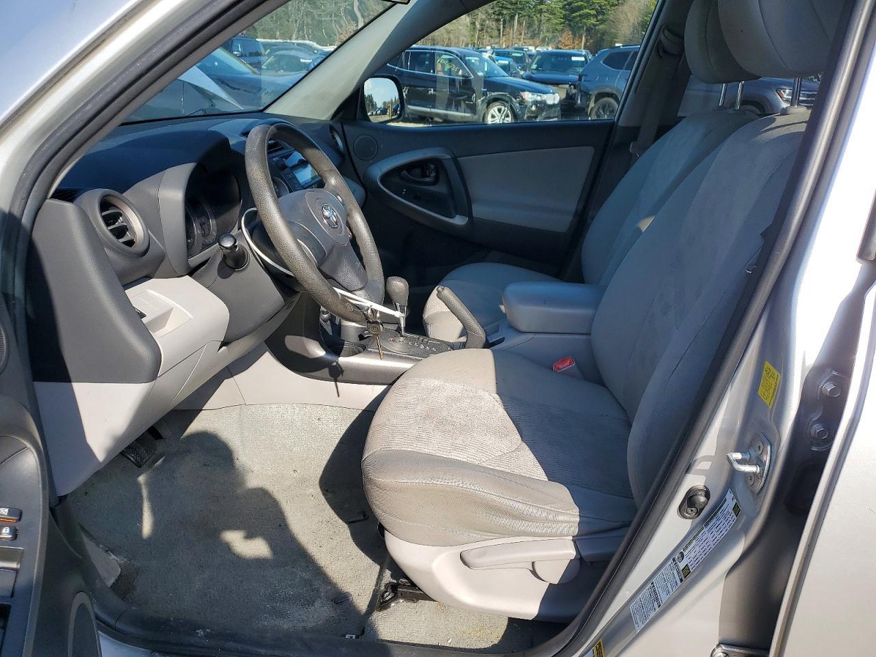 2011 TOYOTA RAV4