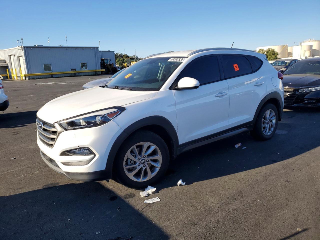 2016 HYUNDAI TUCSON
