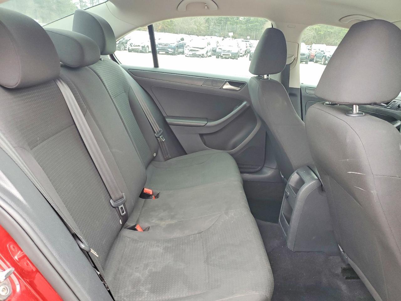2016 VOLKSWAGEN JETTA