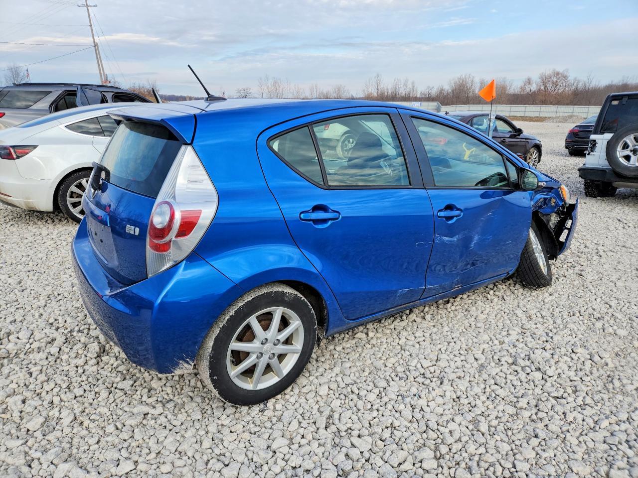 2014 TOYOTA Prius c