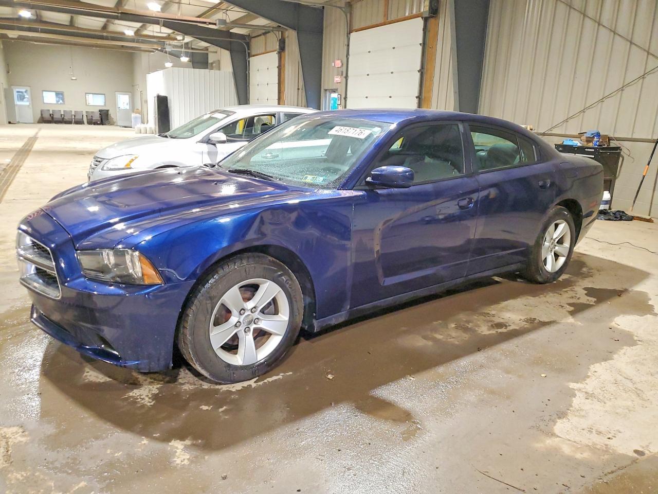 2013 DODGE CHARGER