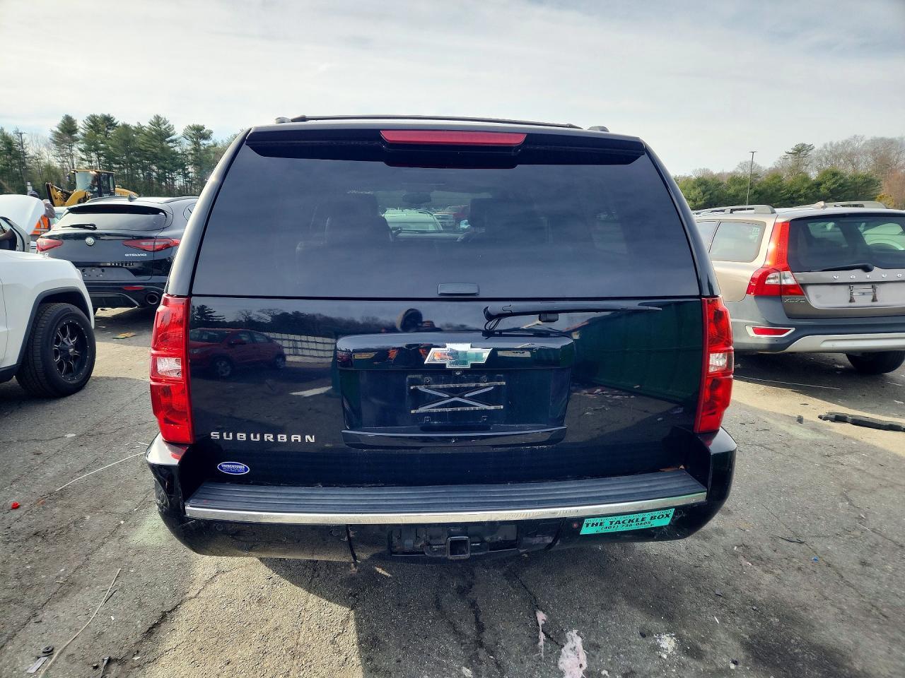 2014 CHEVROLET Suburban