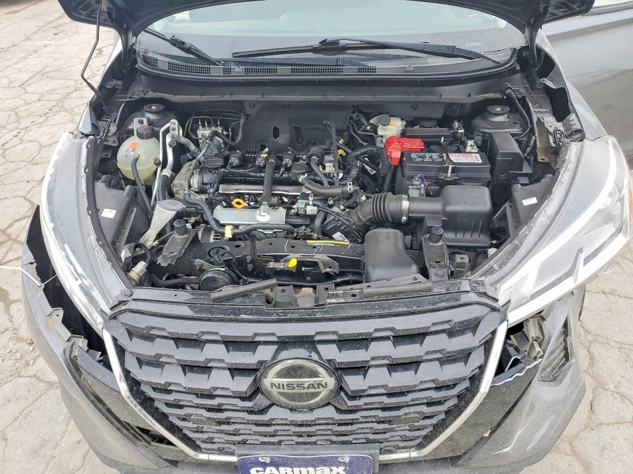 2021 NISSAN KICKS