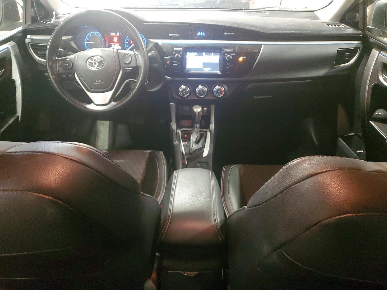 2015 TOYOTA COROLLA