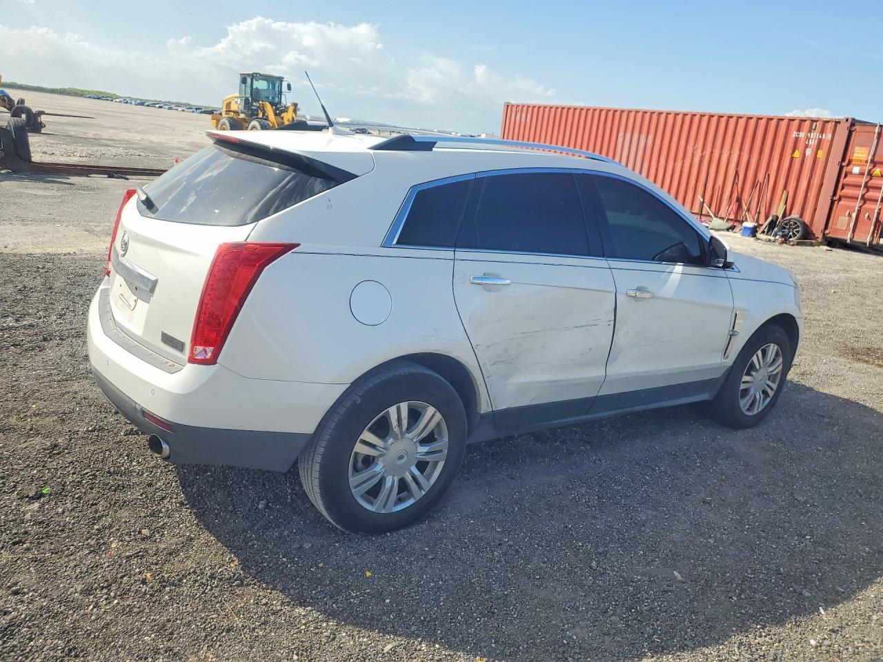 2010 CADILLAC SRX