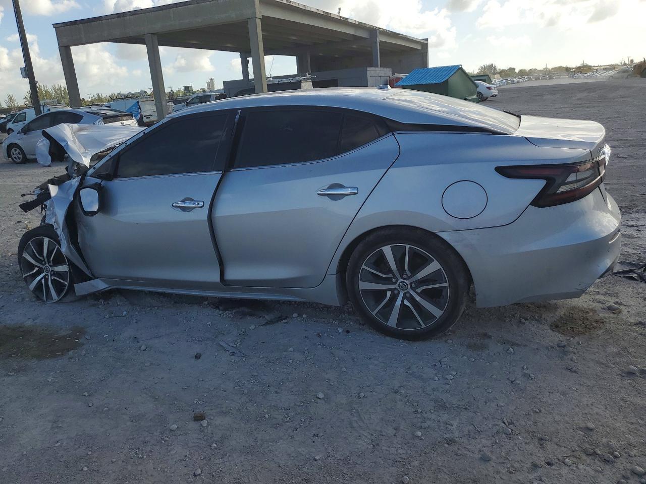 2020 NISSAN Maxima
