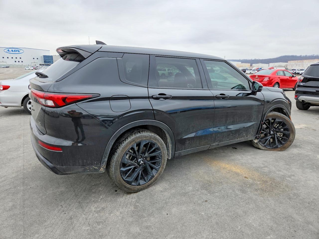 2024 MITSUBISHI outlander