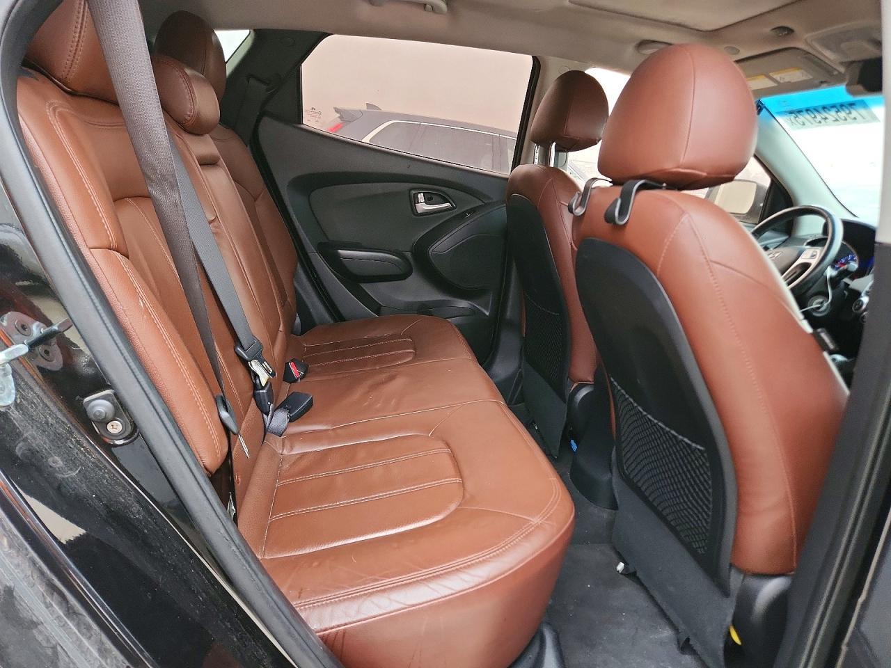 2011 HYUNDAI TUCSON