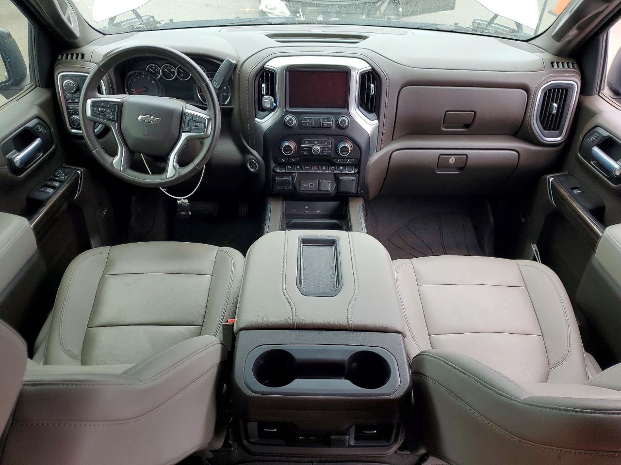 2021 CHEVROLET Silverado