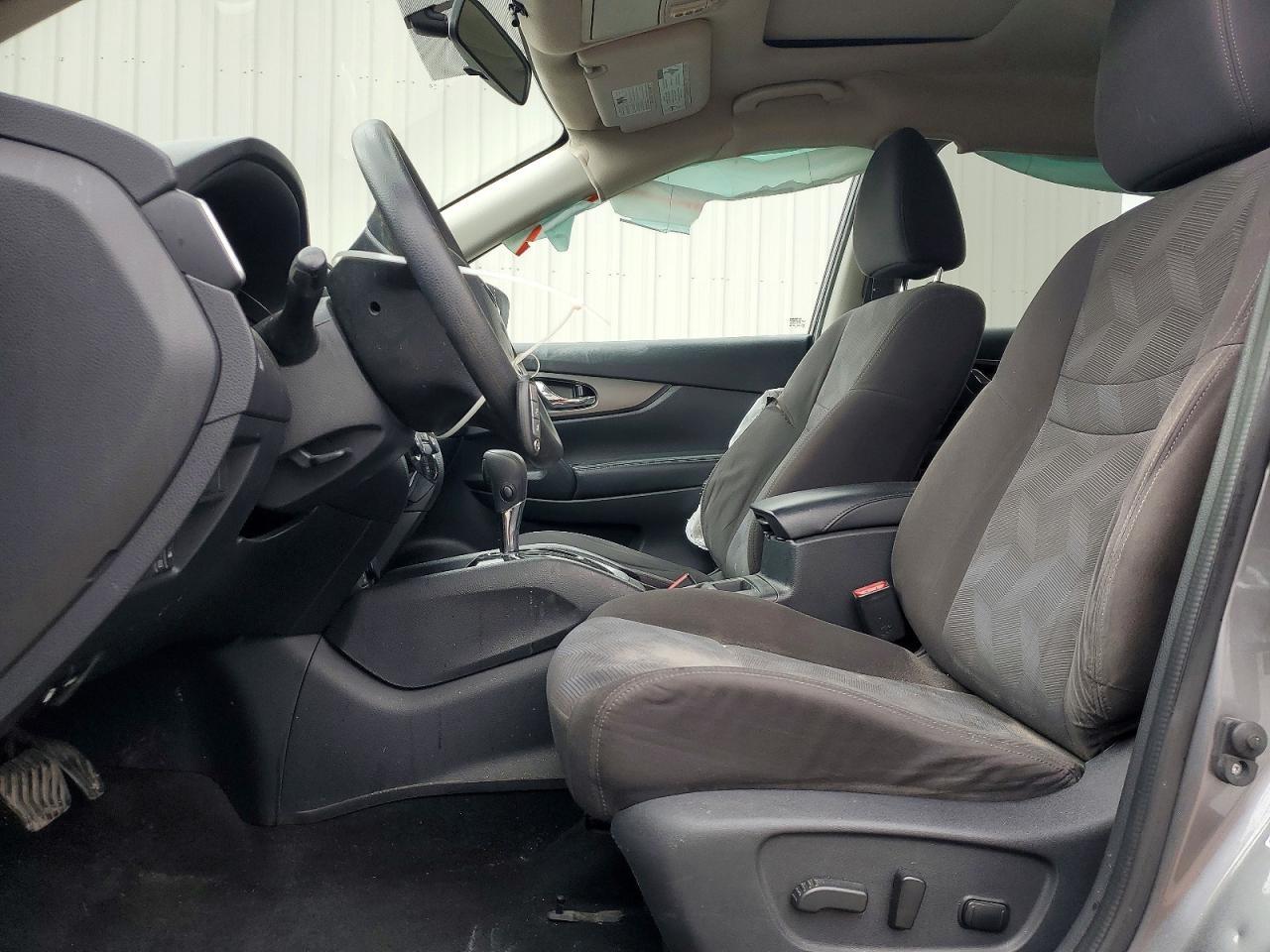 2016 NISSAN ROGUE