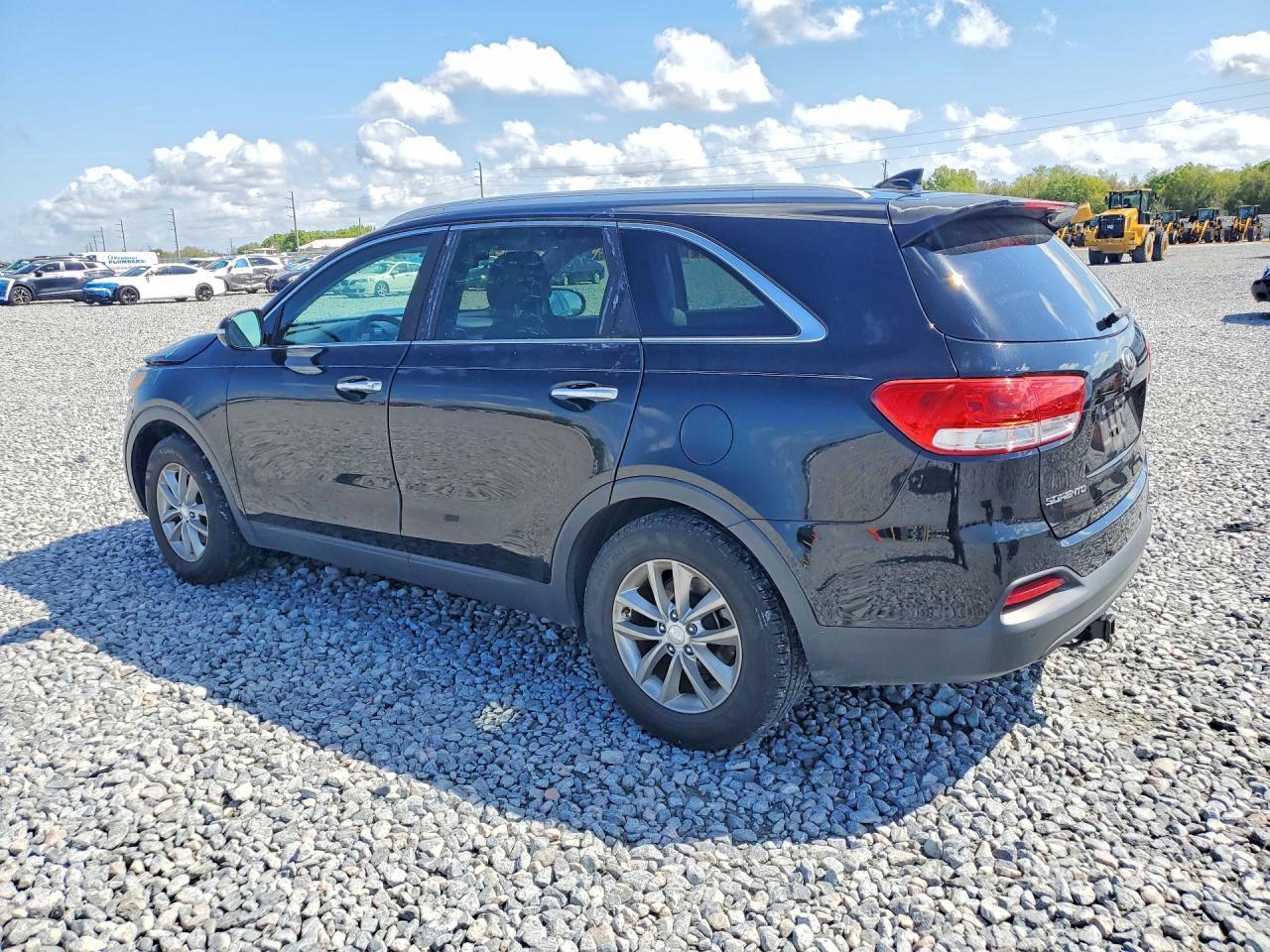 2017 KIA SORENTO
