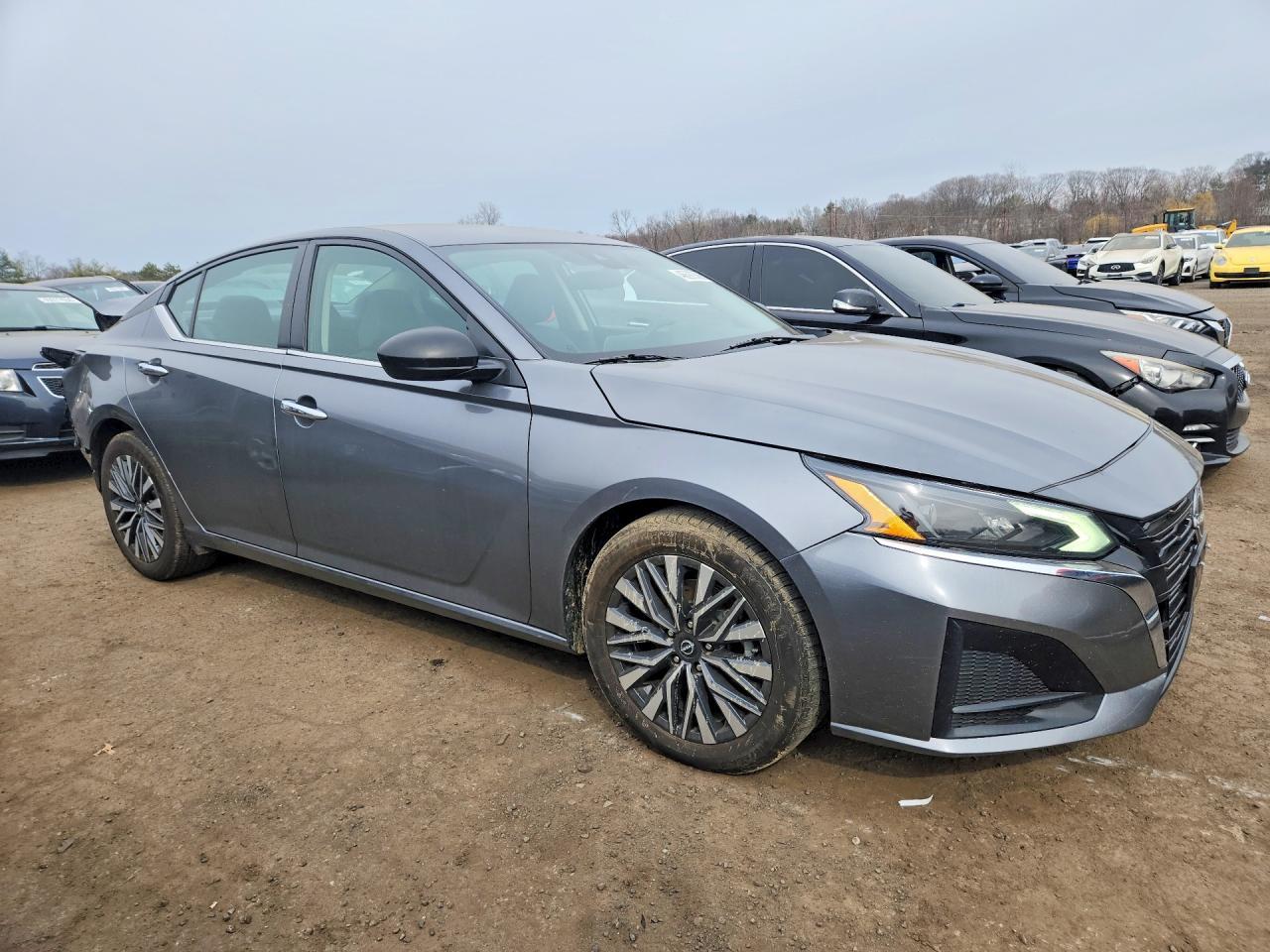 2024 NISSAN ALTIMA