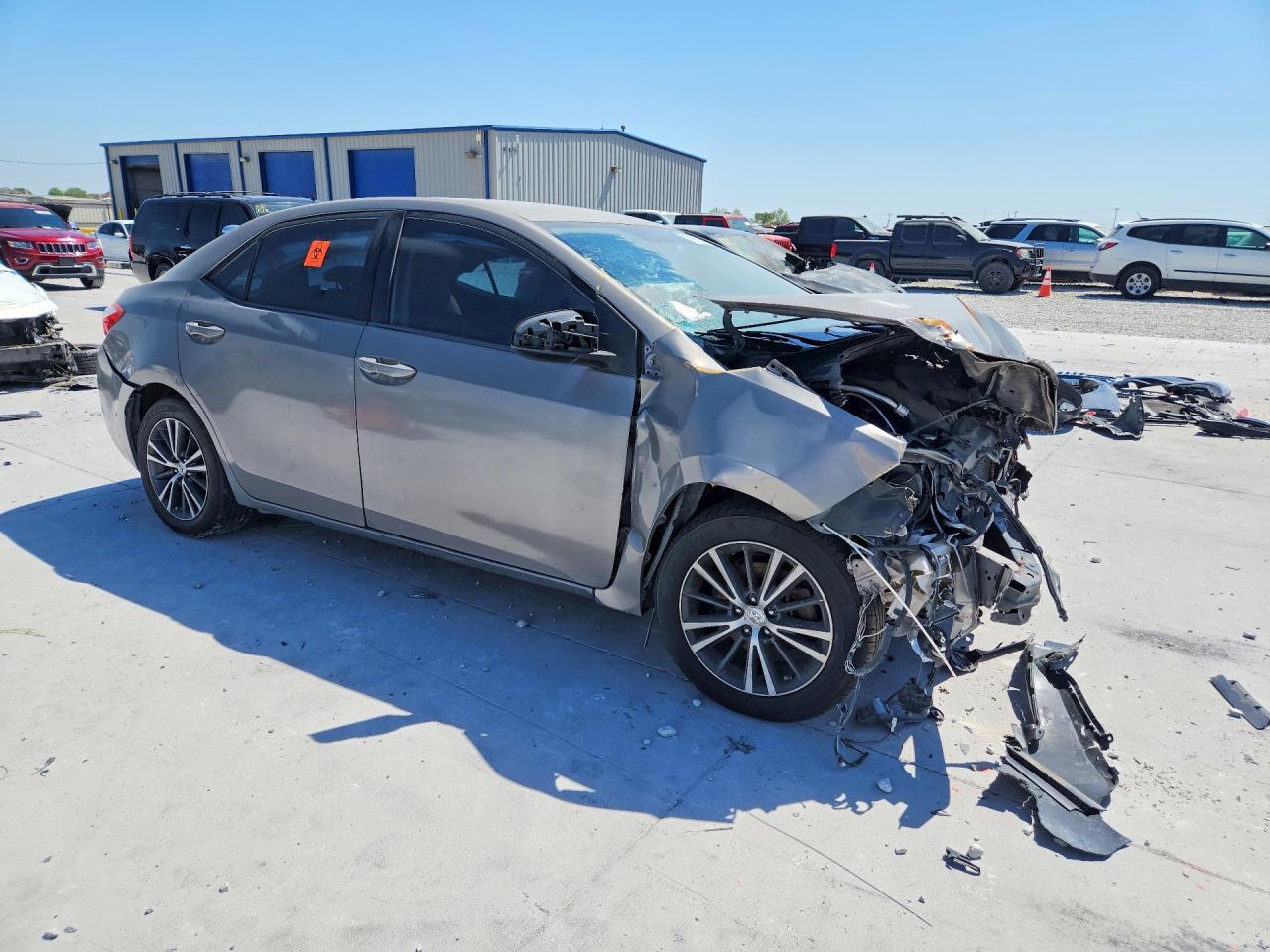 2015 TOYOTA COROLLA